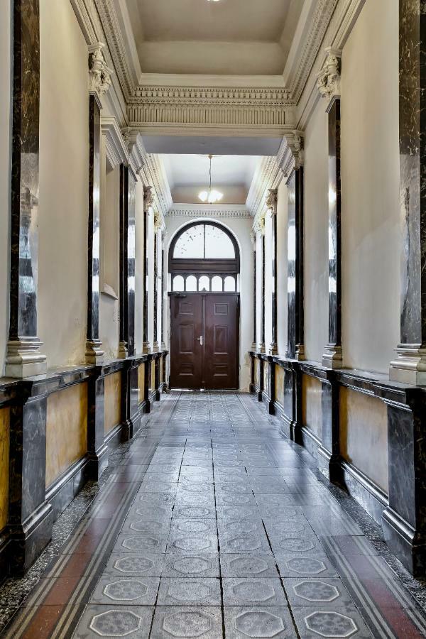 Апартаменты Open Gate Прага Экстерьер фото